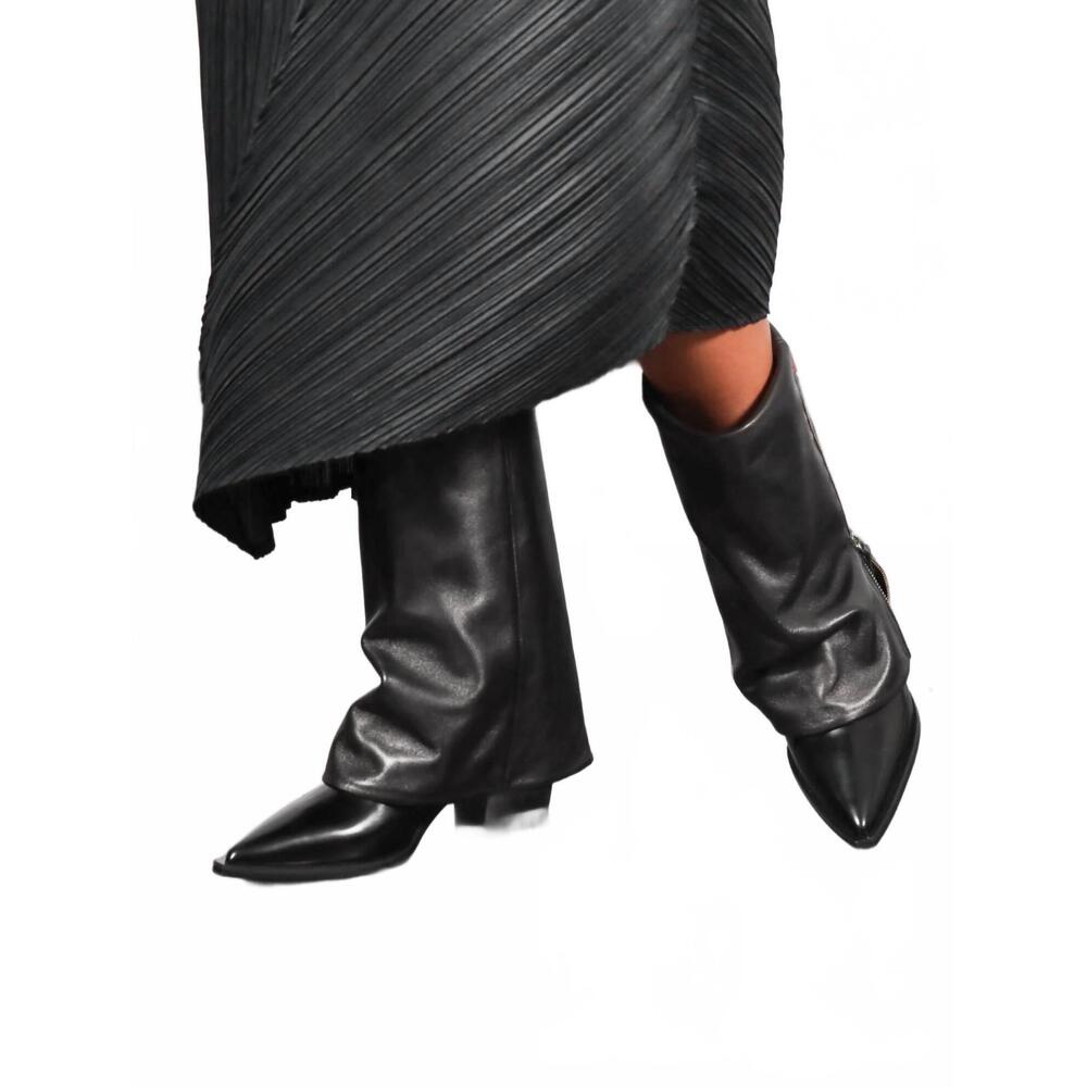 NEW HALMANERA women's foldover lug sole boot in black - Picture 3 of 5